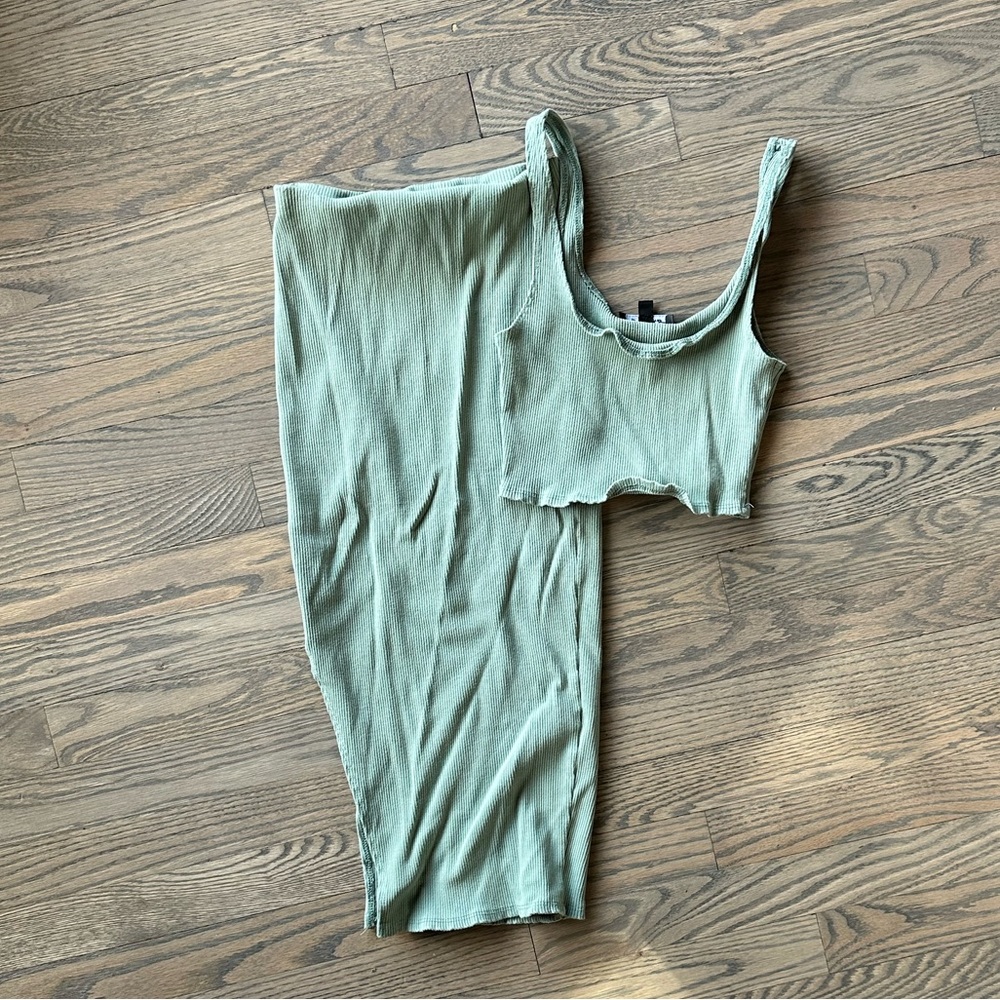 Lulus green ribbed set